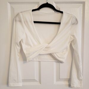 3 for $40 Criss cross long sleeved crop top sz xs